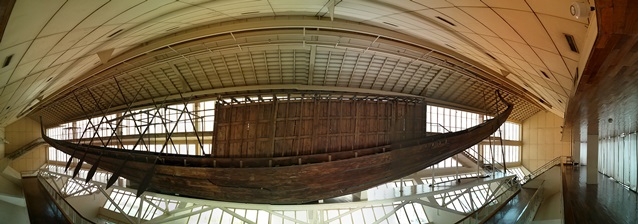 Barca funeraria de Keops