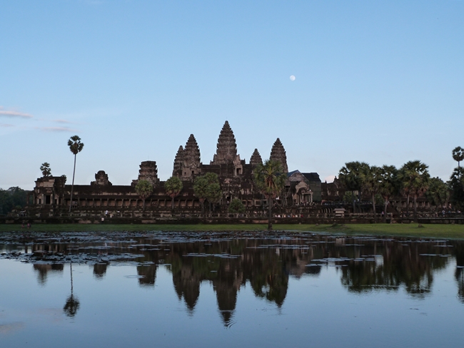 Empezando a atardecer en AngkorWat