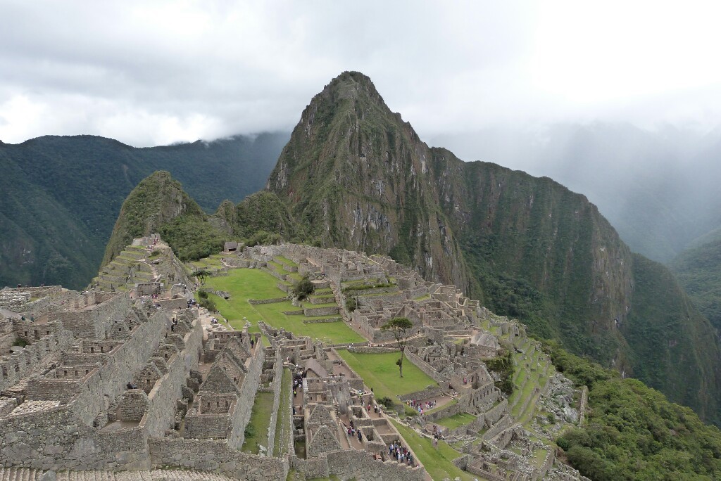 Machu Picchu desde el puente inca