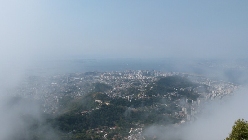 Río de Janeiro con su clásica nubosidad