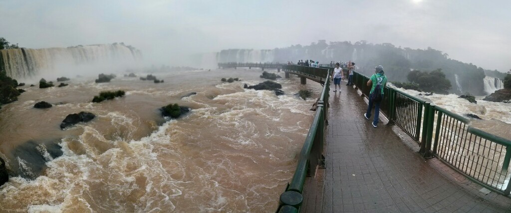 Acceso a la plataforma de la garganta del diablo