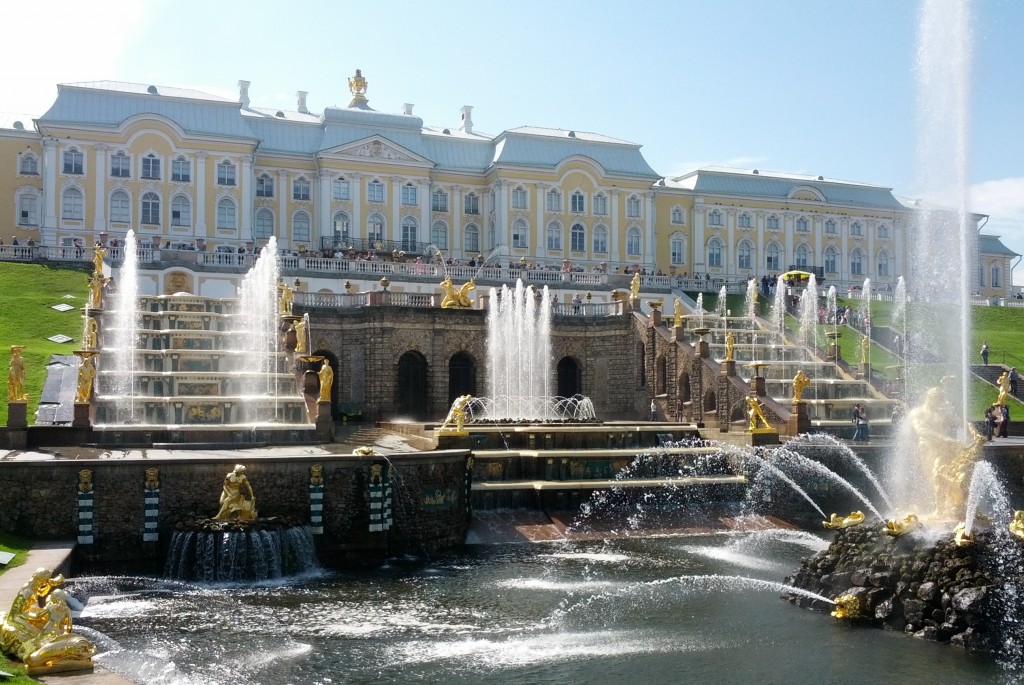 Gran Cascada del Palacio de Peterhof