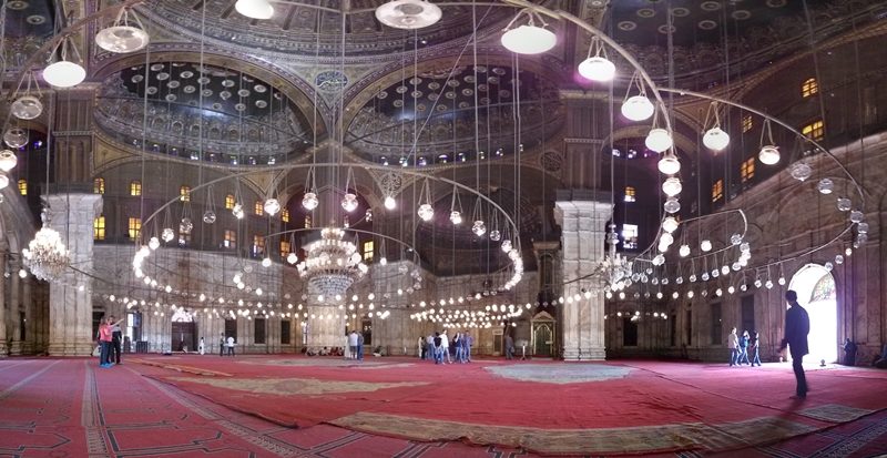 Interior de la Mezquita de Alabastro