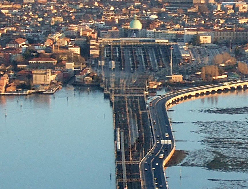 Estacion de Venecia Santa Lucia - Fuente Wikipedia