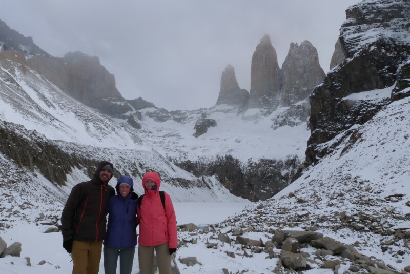 Los 3 valientes que conquistamos el mirador base de las torres