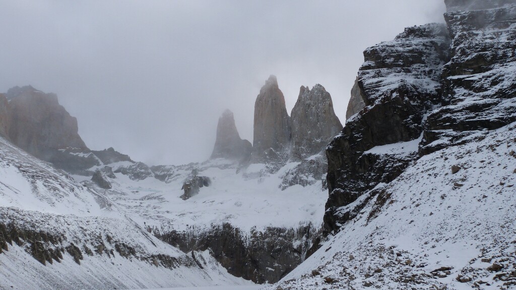 Torres del Paine desde el mirador base Torres