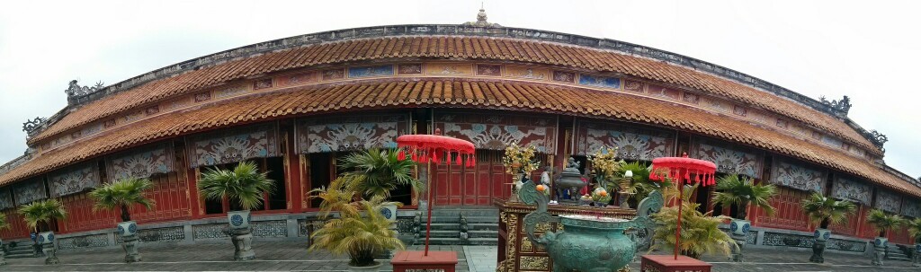 Palacio en el interior de la muralla de Hue