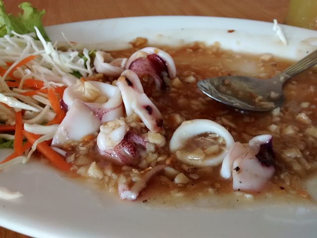 Calamares con salsa de ajo - Langkawi