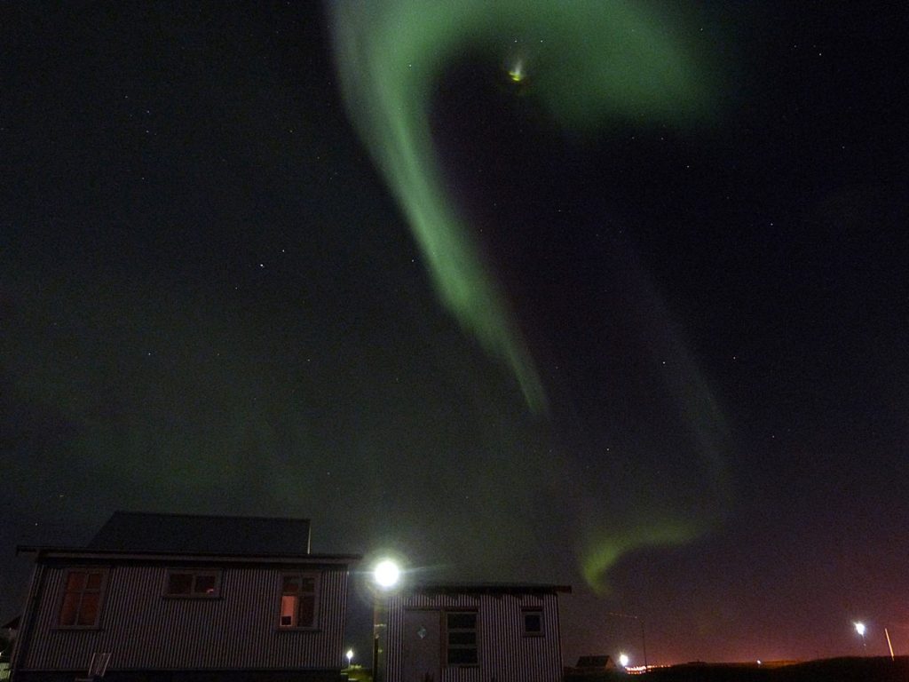 Auroras Boreales bailando sobre nuestra casa