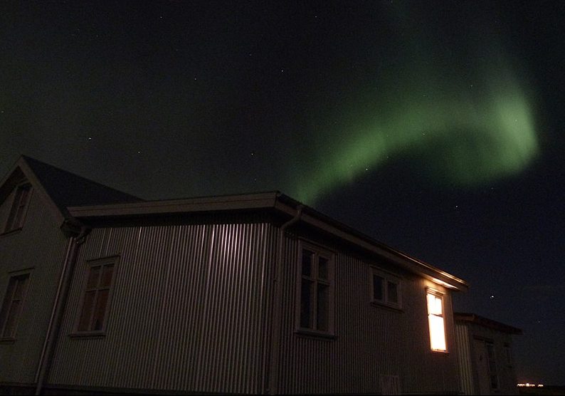 Nuestra casa estrellada con Auroras