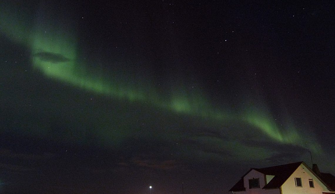 Auroras Boreales iluminan y colorean Islandia en Agosto