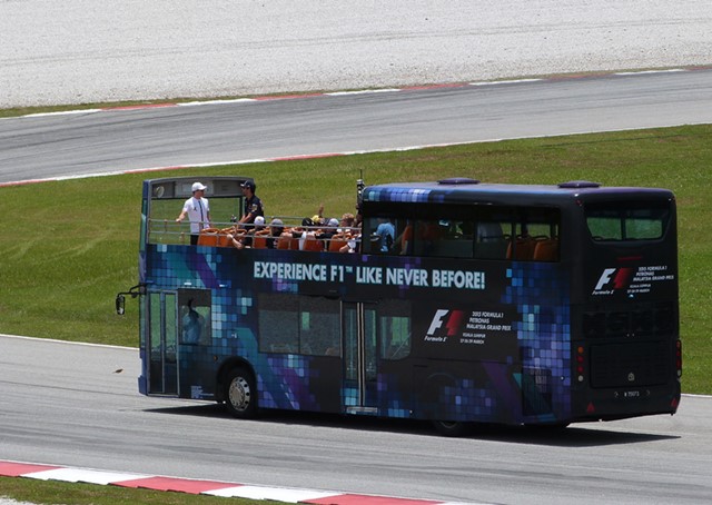 El autobús de los pilotos de F1