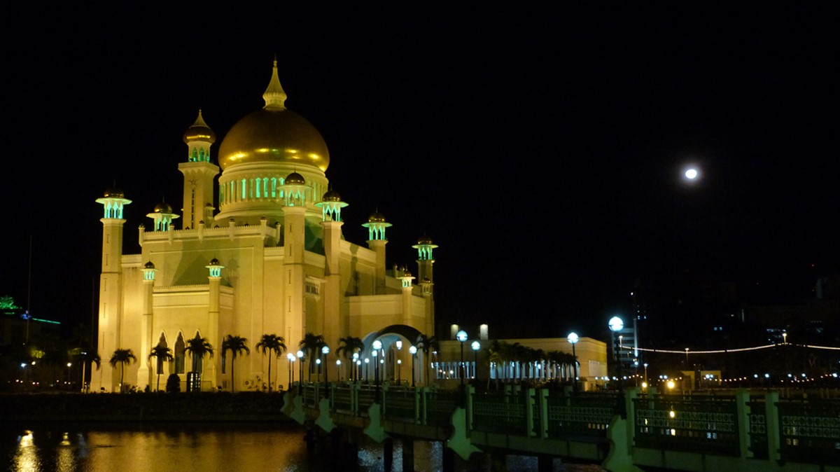 Luna llena en Bandar Seri Begawan