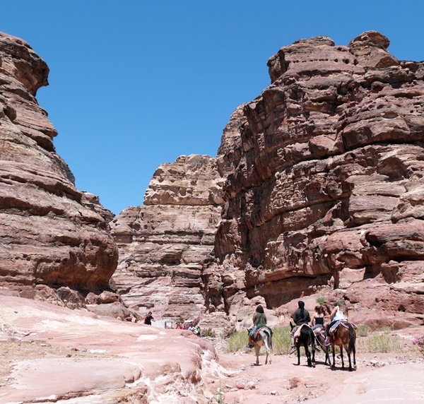 Descenso hacia Petra