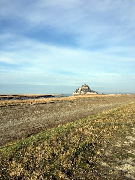 Mount-Saint-Michel desde la distancia