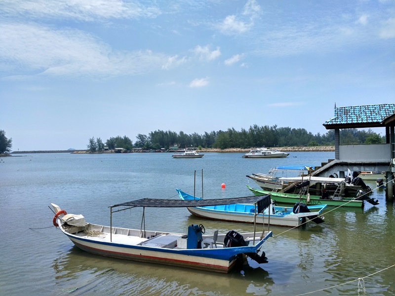 El humilde embarcadero de Marang