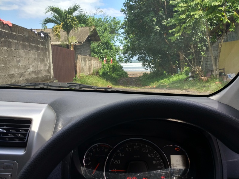 Conduciendo por pequeños caminos de Bali