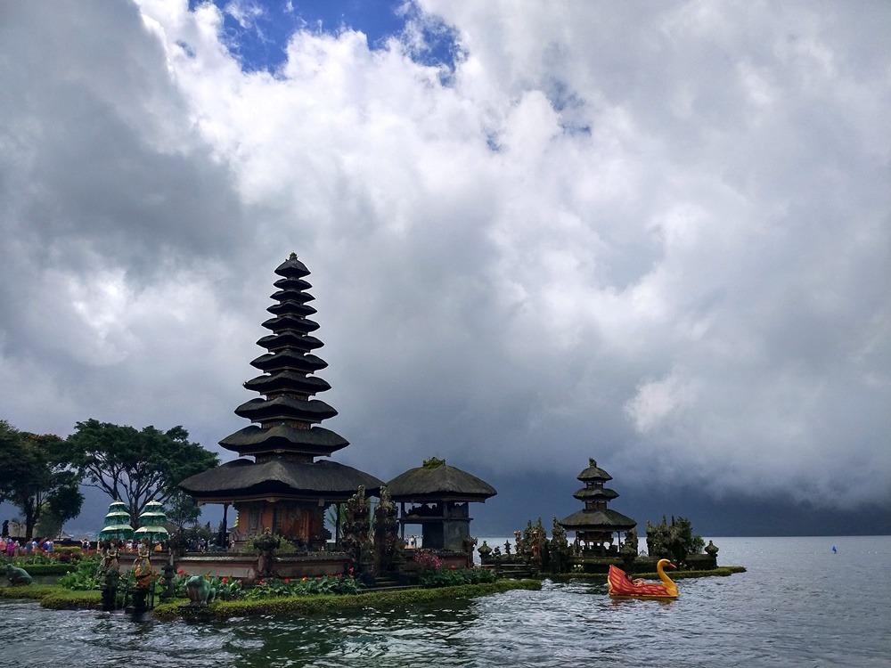 El impresionante Pura Ulun Danu Bratan