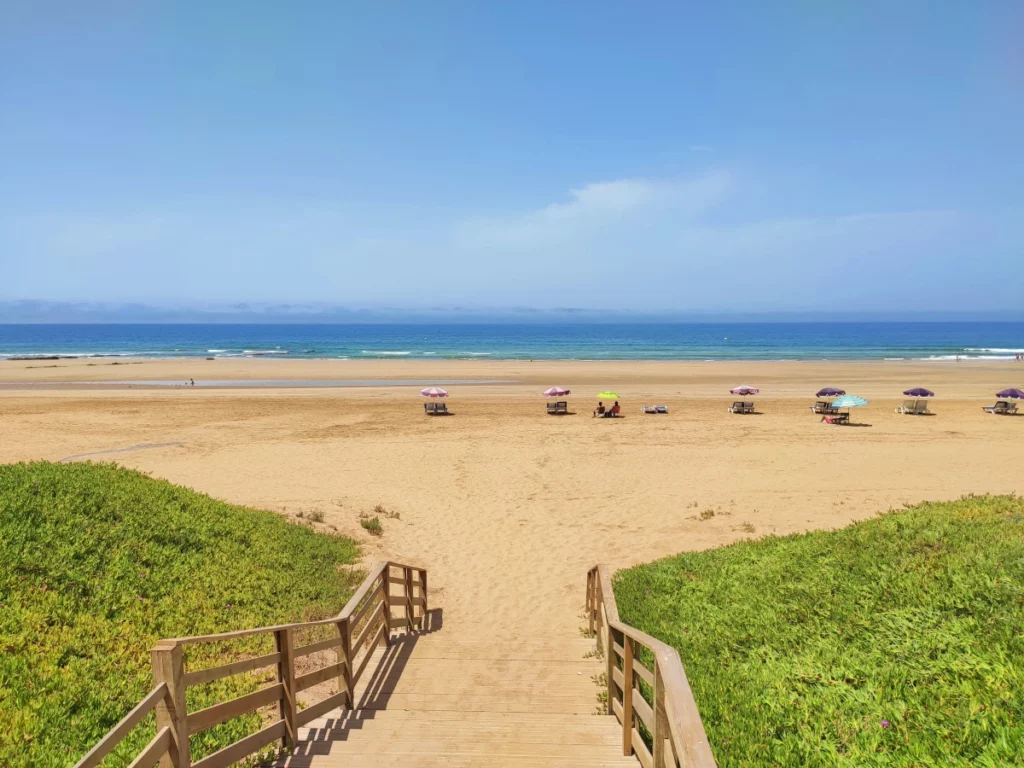 Playa-Taghazout-Sur-de-Marruecos